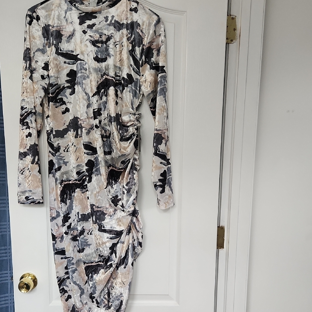 Abstract Print Long Sleeve Dress